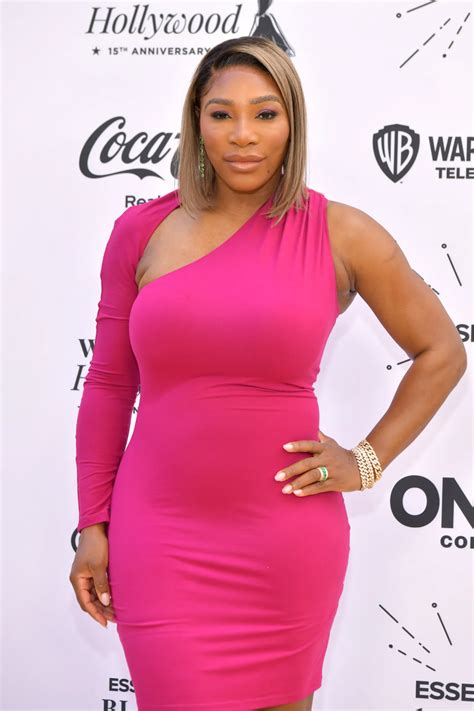 serena williams pink dress